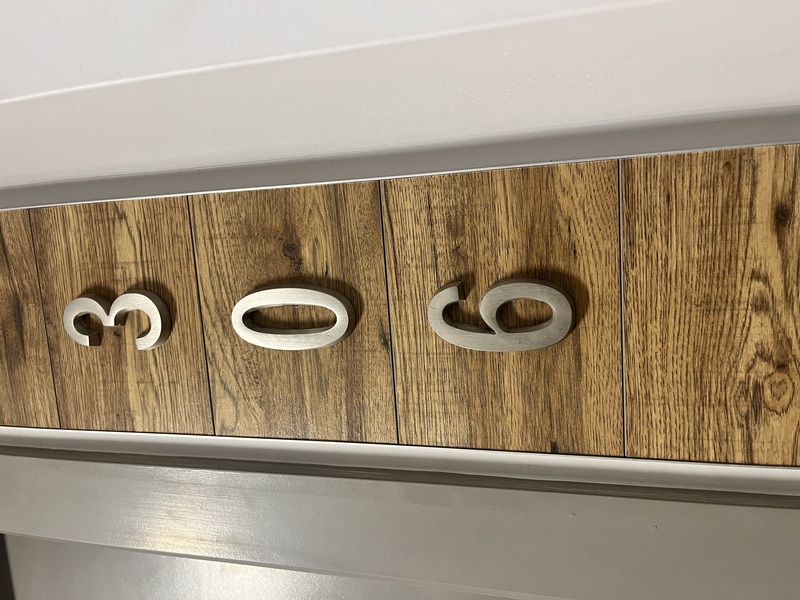 #306-10 Esplanade Ln